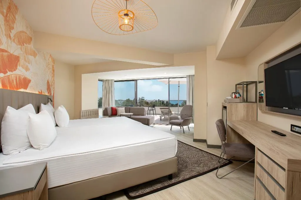FAMILY ROOM WITH TERRACE Room, Megasaray Resort Side, Antalya