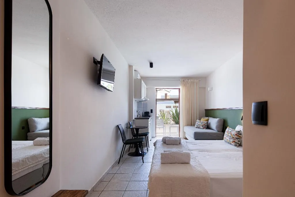 STUDIO POOL VIEW Room, Aristea, Crete