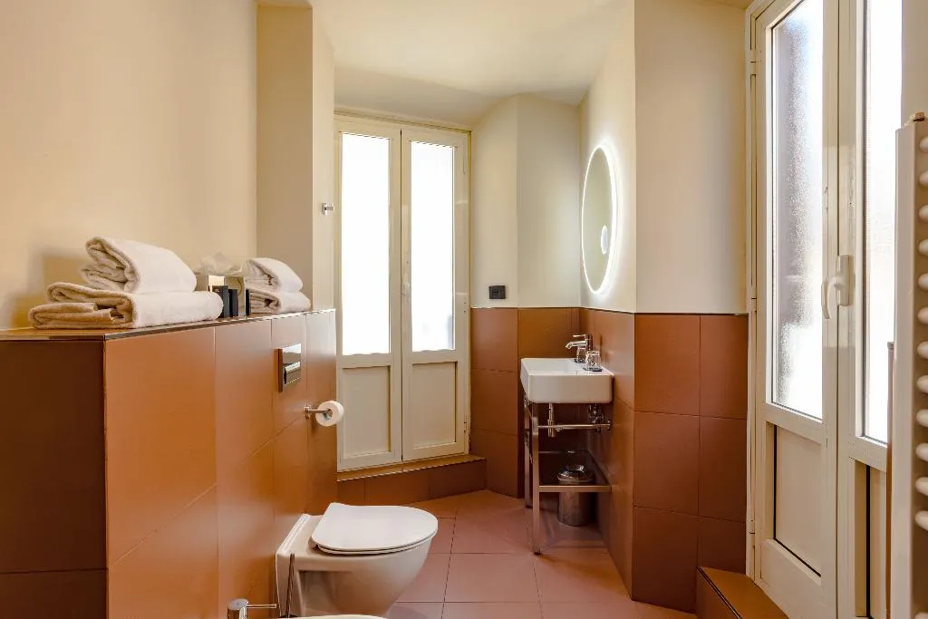 FAMILY ROOM TWO BEDS Room, 9 Hotel Cesari, Rome