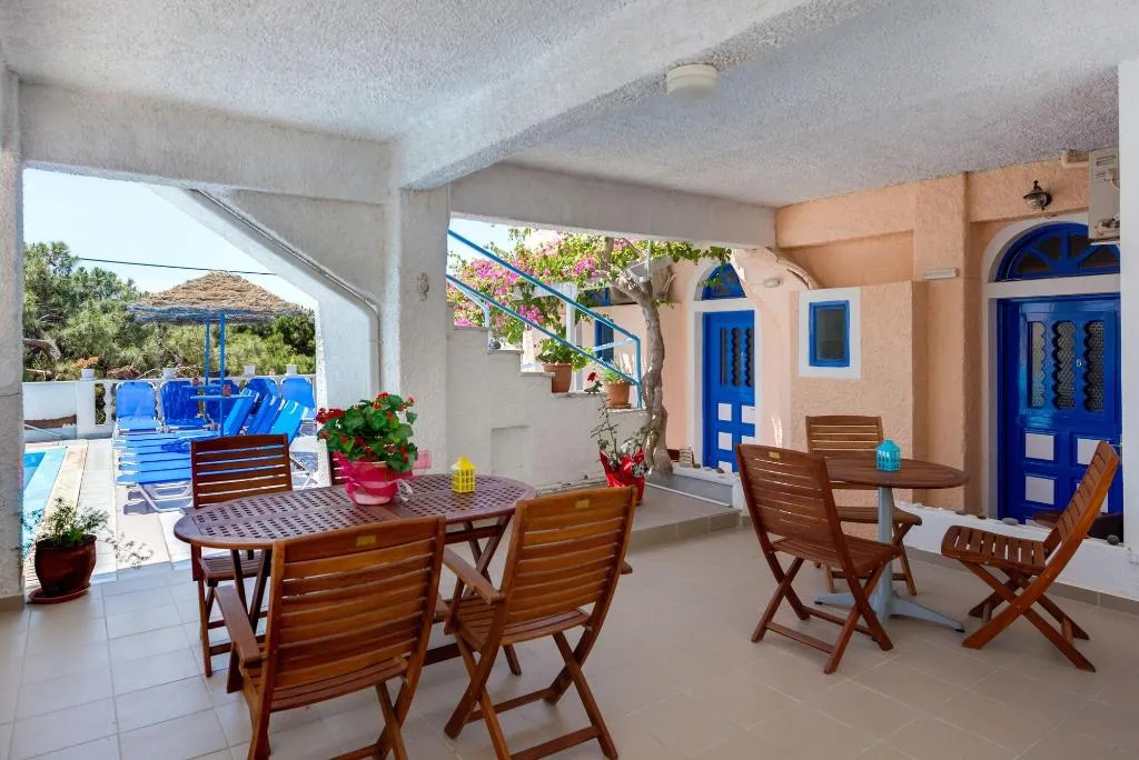 General view, Villa Aegeon, Santorini