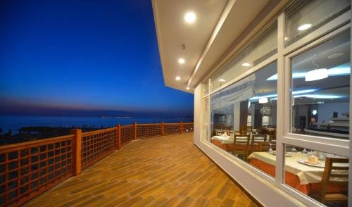 Hotel Elesio, Kavaje