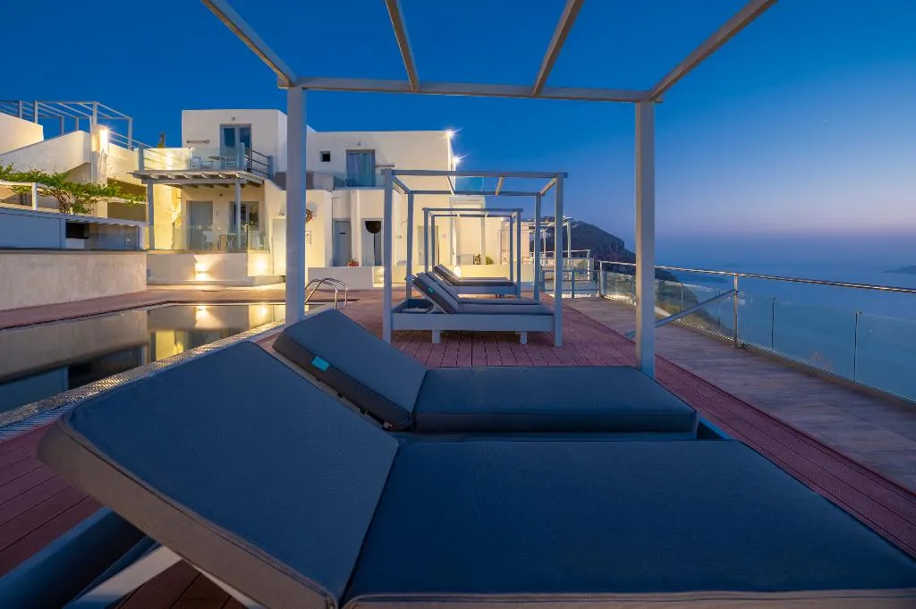 General view, Gizis Cliffside Suites, Santorini