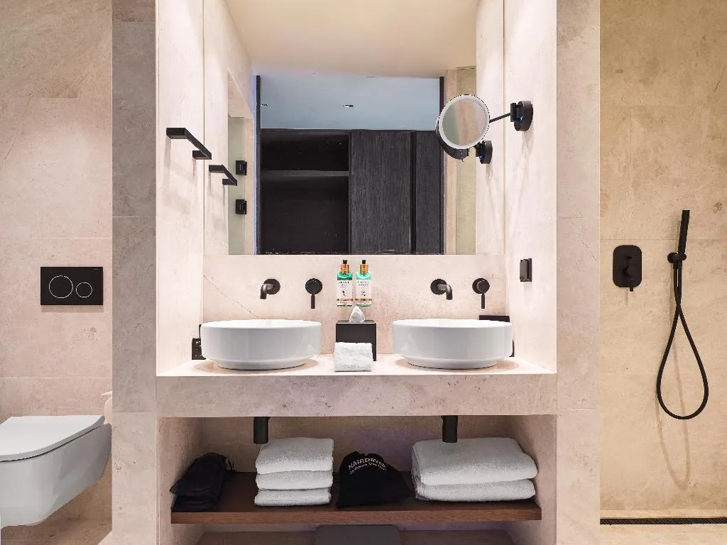 SUITE TWO BEDROOMS Room, NYX Esperia Palace Athens by Leonardo Hotels, Athens