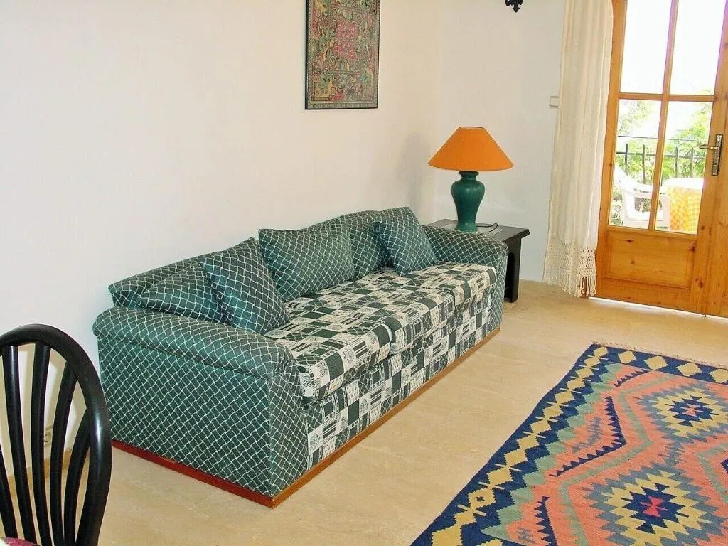 Room, Dionysia, Antalya