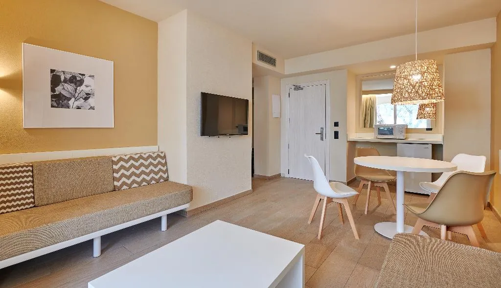 APARTMENT WITH BALCONY Room, Protur Badia Park Aparthotel, Majorca
