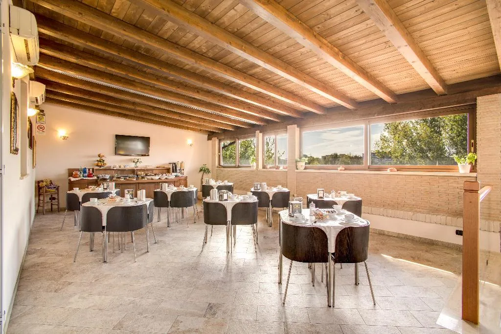 Restaurant, Hotel Roma Tiburtina, Rome