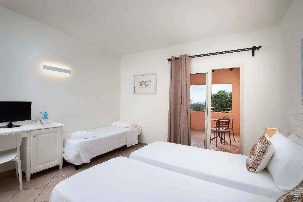 DOUBLE CLASSIC Room, VOI Colonna Village, Olbia