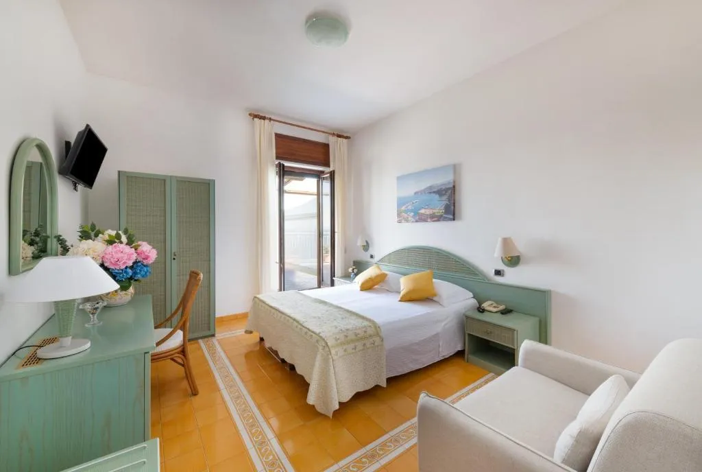 Double or Twin DELUXE SEA VIEW Room, Hotel Sporting - Sorrento Coast, Naples