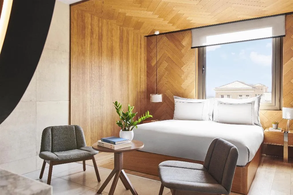 DOUBLE DELUXE Room, Grand Hyatt Barcelona, Barcelona