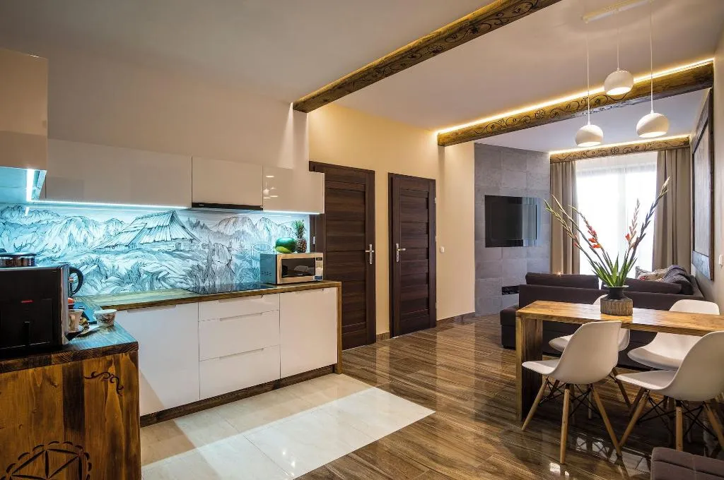 Room, ApartHotel Giewont, Krakow