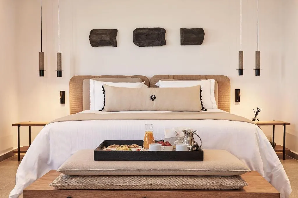 Room, SantAnna Luxury Suites, Santorini