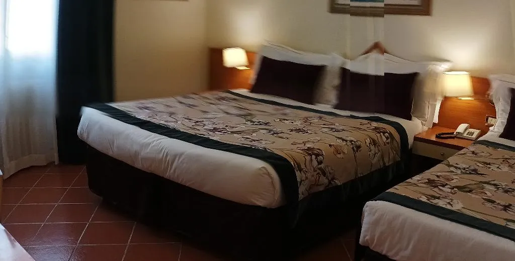 TRIPLE ECONOMY Room, Maxim Axial, Florence