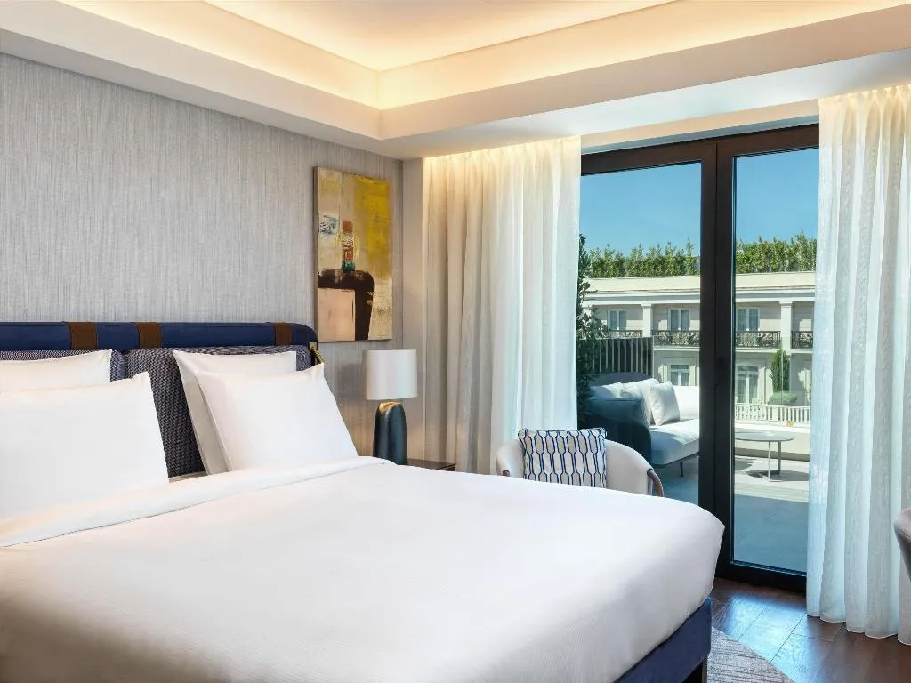 DOUBLE DELUXE WITH BALCONY Room, Athens Capital Center Hotel-MGallery, Athens