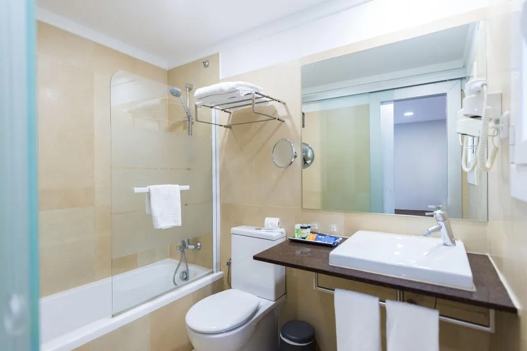 DOUBLE WITH KITCHENETTE Room, Senator Barcelona Apartments, Barcelona