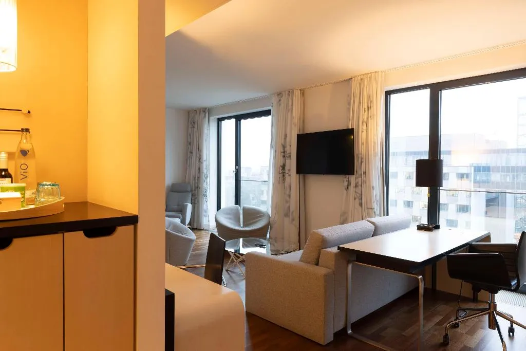 SUITE SUPERIOR Room, Scandic Berlin Potsdamer Platz, Berlin