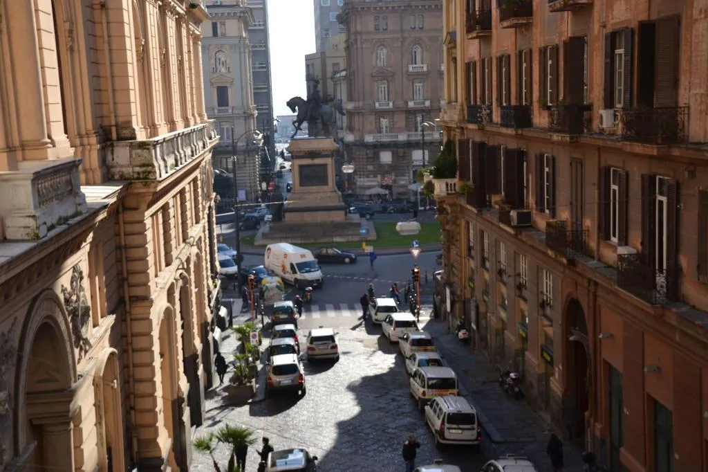 General view, B&B Napul'art, Naples