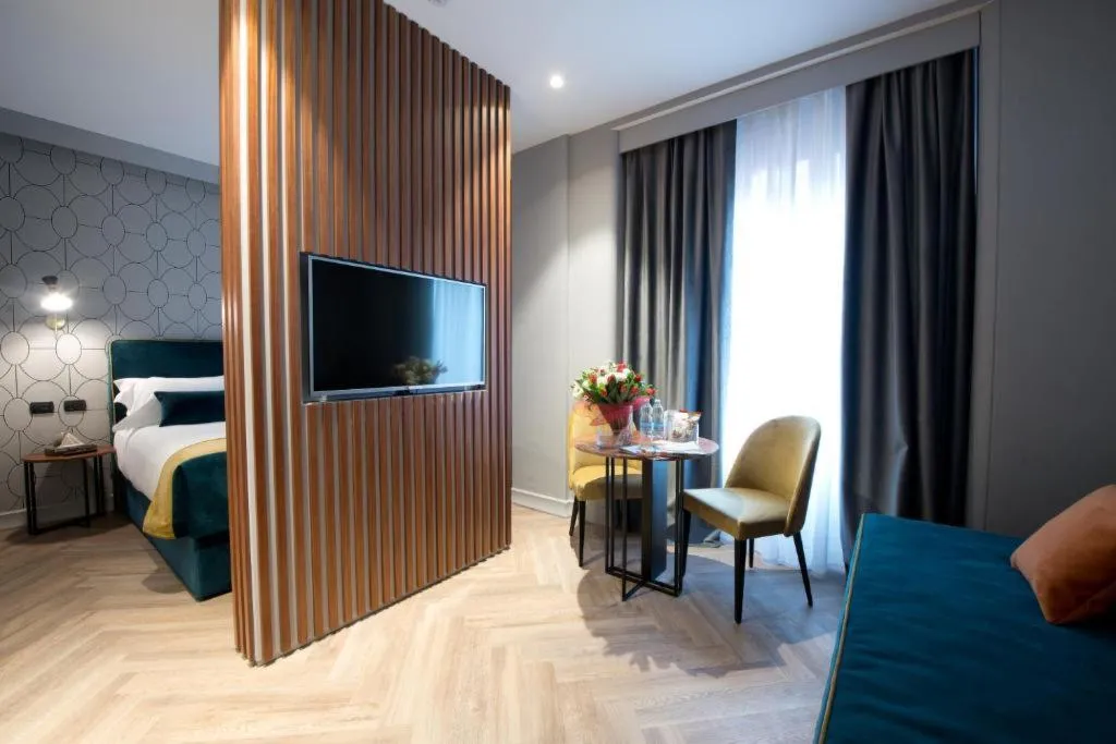 Double or Twin DELUXE Room, Duomo Hotel & Apartments, Milan