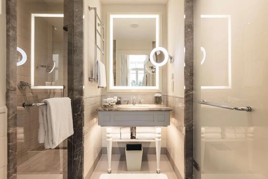 Room, Waldorf Astoria Amsterdam, Amsterdam