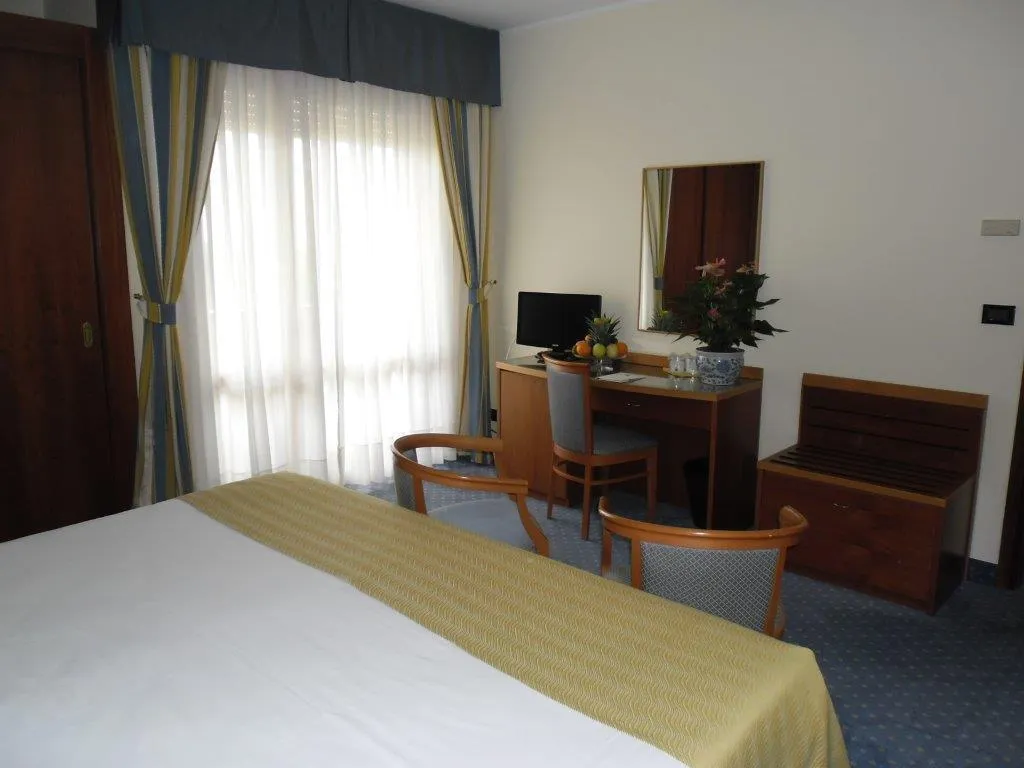 Double or Twin COMFORT Room, Hotel Terme Imperial, Venice