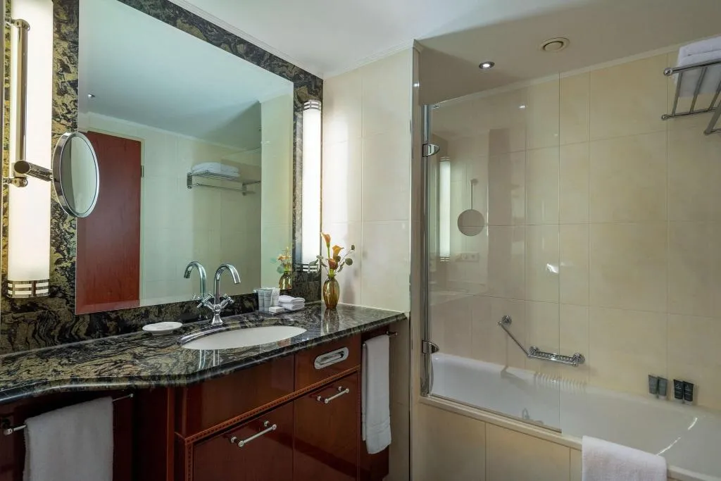 Room, JW Marriott Hotel Berlin, Berlin