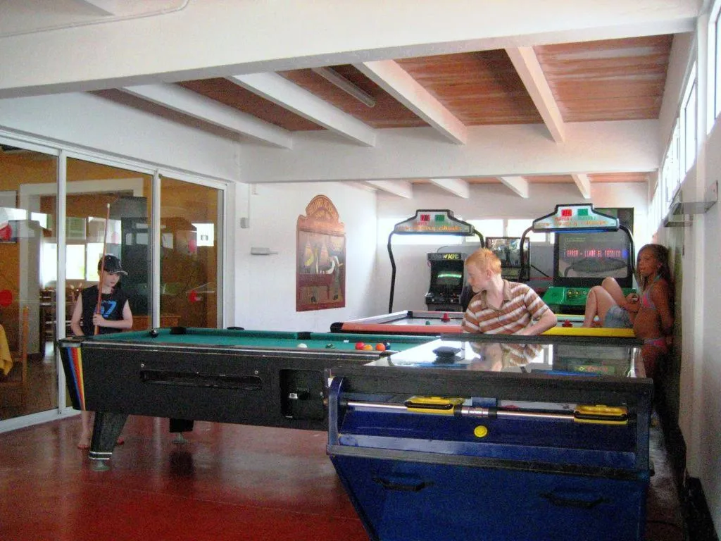 Sports and Entertainment, Vista Blanes, Menorca