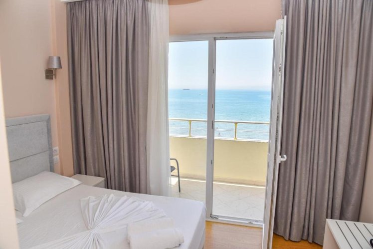 Edart Hotel, Durres