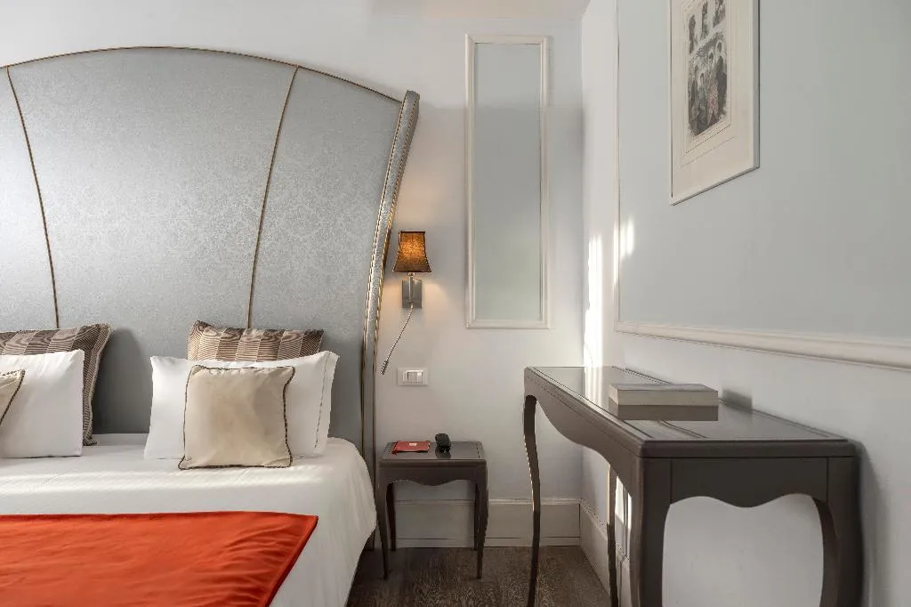 TRIPLE DELUXE Room, Campo Marzio, Venice