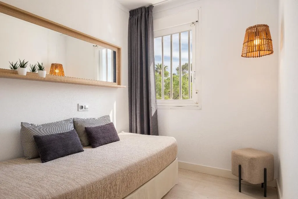 APARTMENT TWO BEDROOMS Room, Duvabitat Apartaments, Majorca