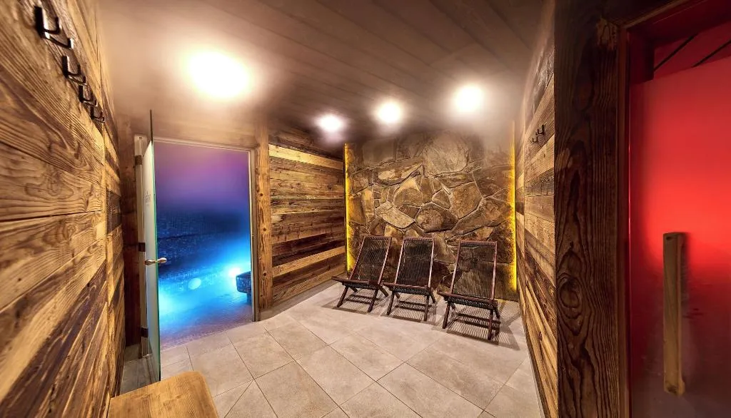 Sports and Entertainment, ApartHotel Giewont, Krakow