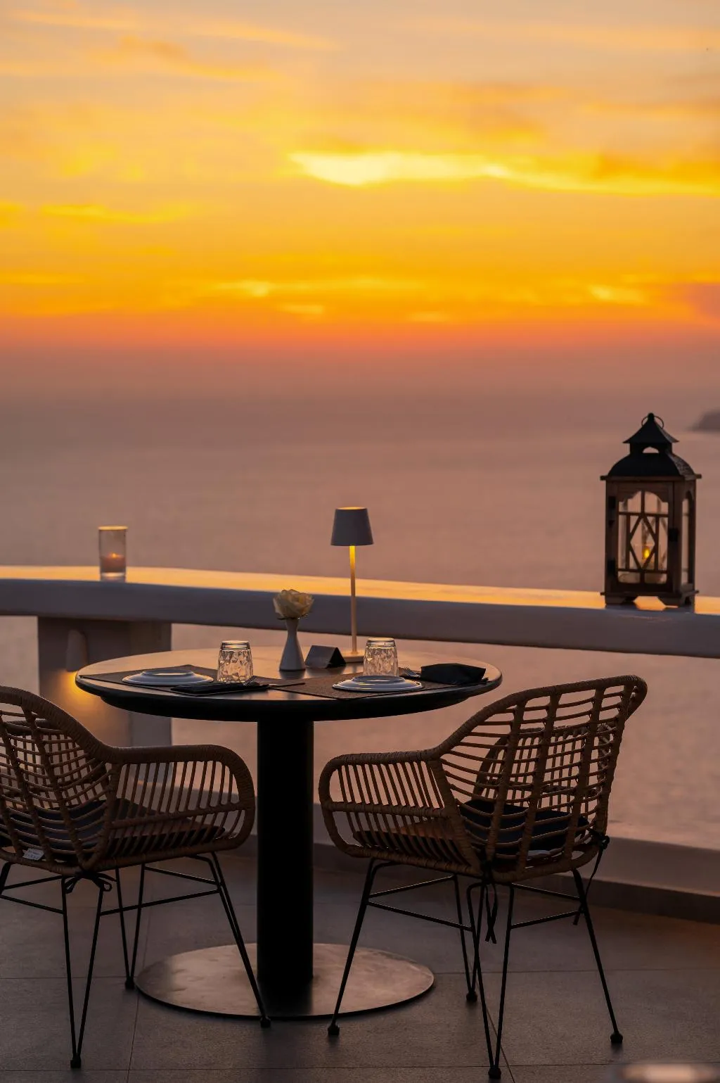 Restaurant, Athermi Suites, Santorini