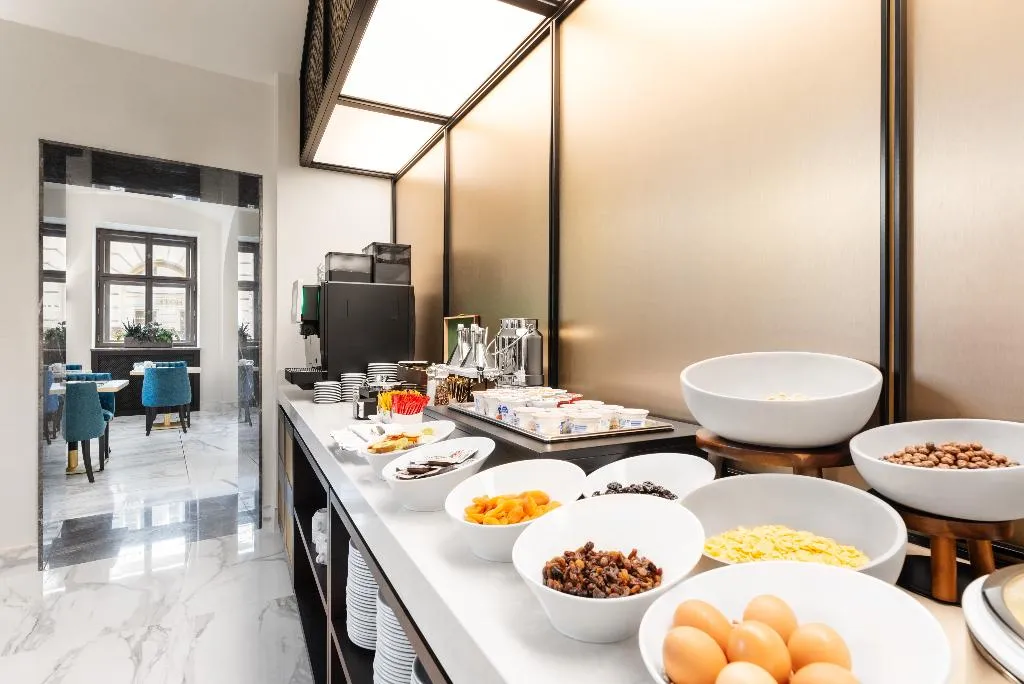 Restaurant, Aurea Legends by Eurostars Hotel Company, Prague