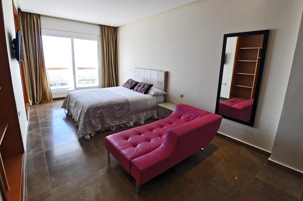 APARTMENT SEA VIEW CAPACITY 3 Room, Mnar Castle, Tangier