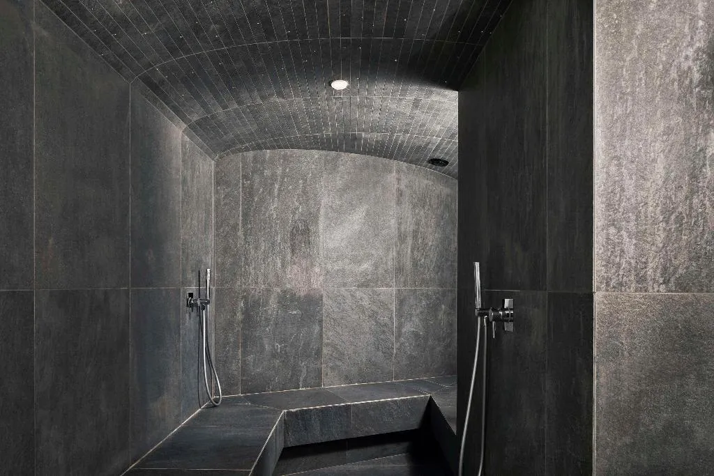 Sports and Entertainment, Hyatt Centric Milan Centrale, Milan
