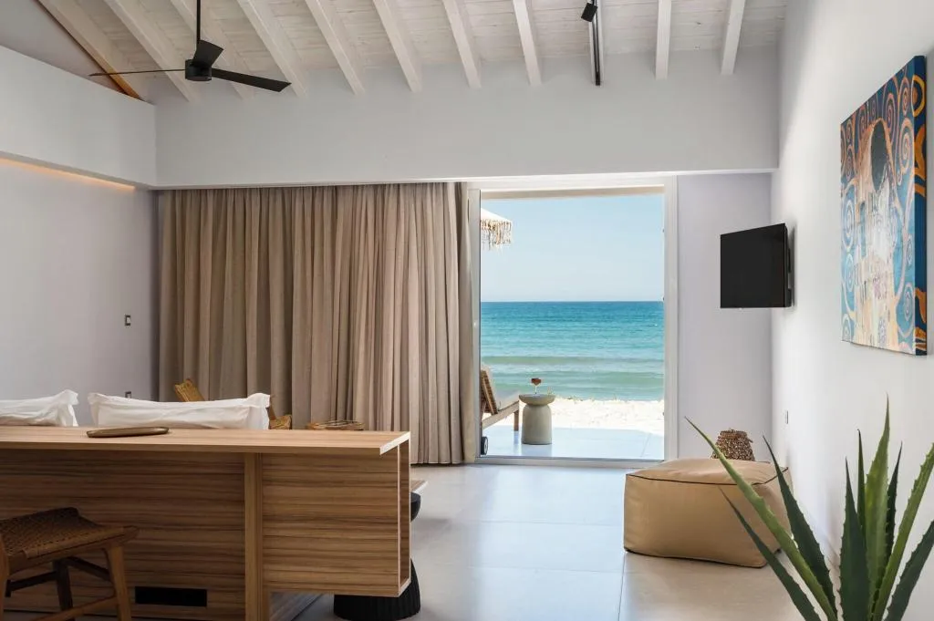 SUITE WITH DOUBLE BED Room, Acharavi Beach Hotel, Corfu