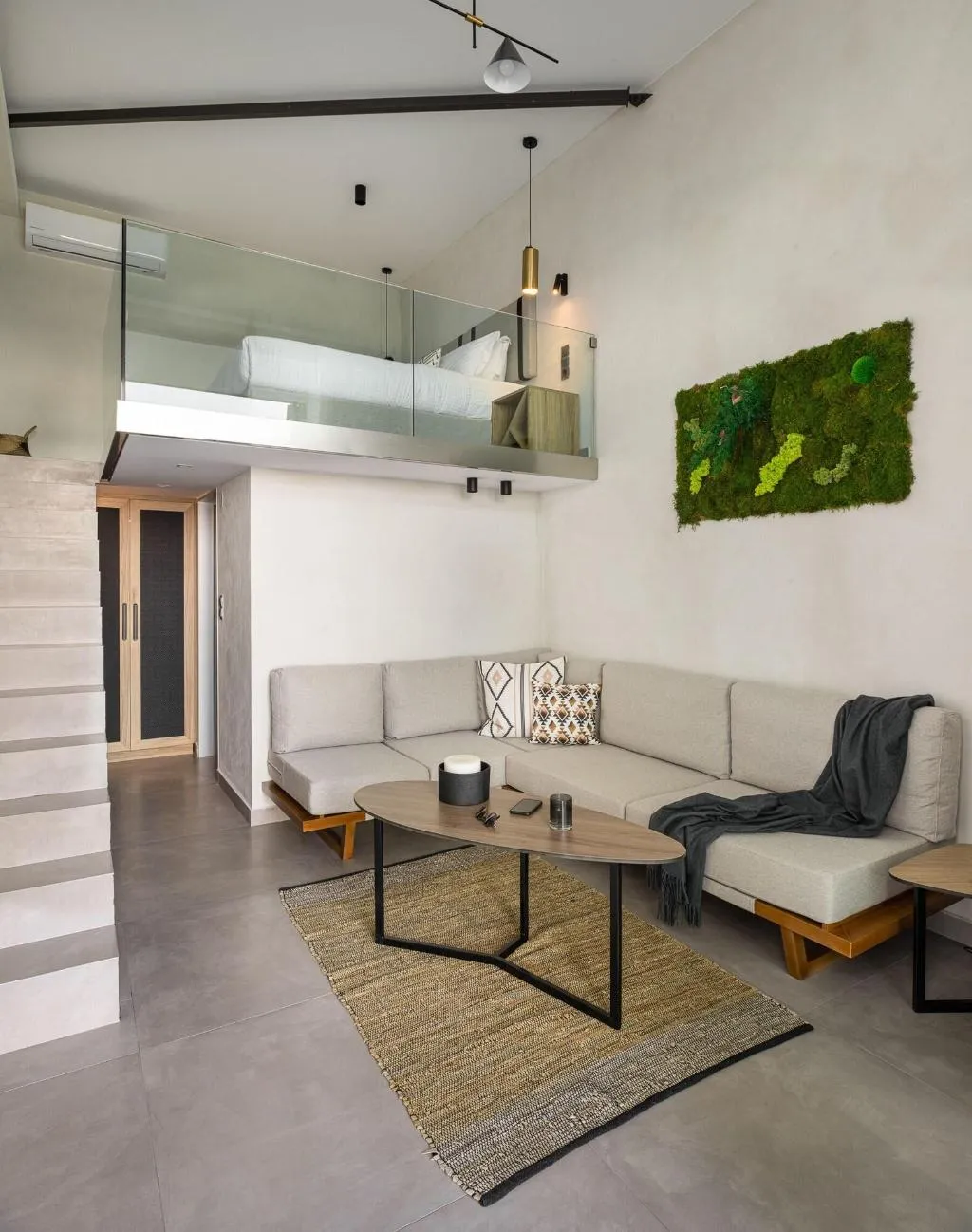 Room, Akrotiri Olympus Luxury Suites, Thessaloniki