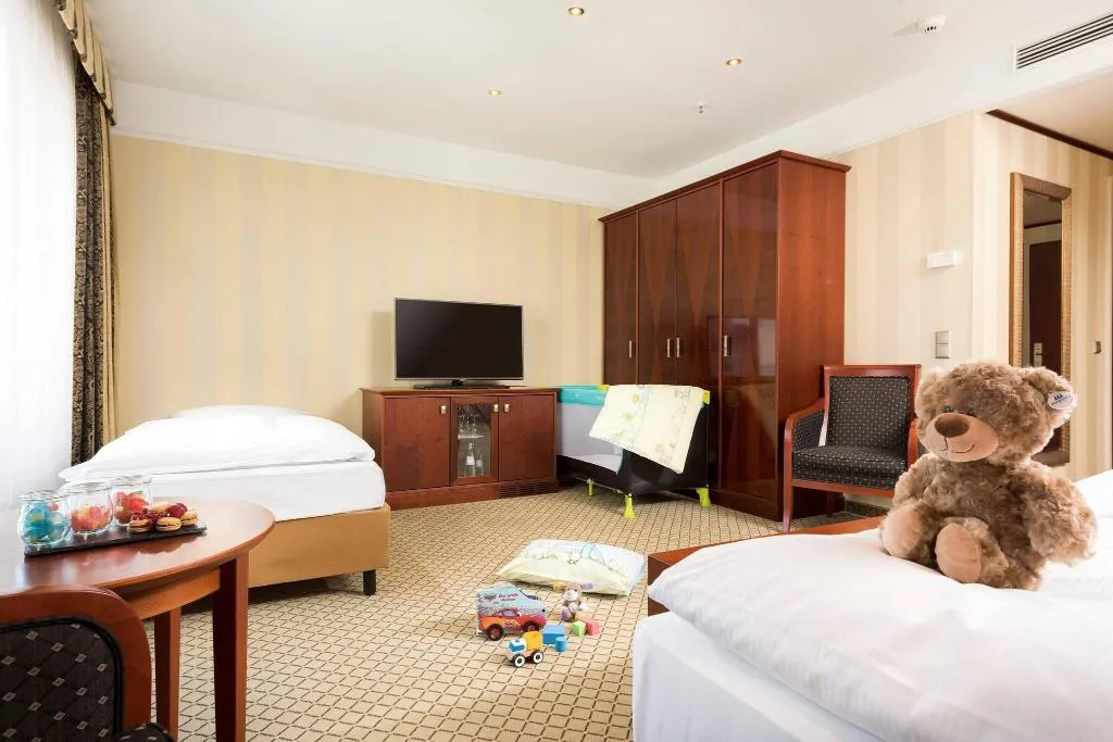 Room, JW Marriott Hotel Berlin, Berlin