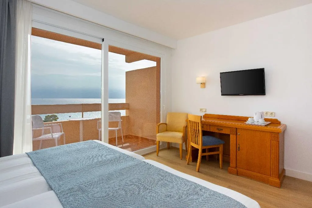 Double or Twin SUPERIOR SEA VIEW Room, Valentin Reina Paguera - Adults only, Majorca