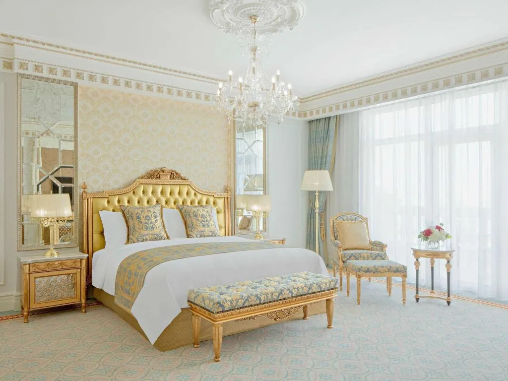 Room, Raffles The Palm Dubai, Dubai