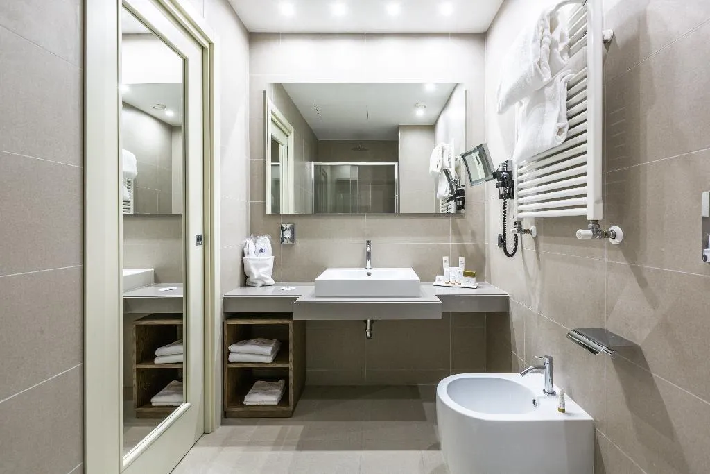 Double or Twin SUPERIOR Room, Delle Nazioni, Rome