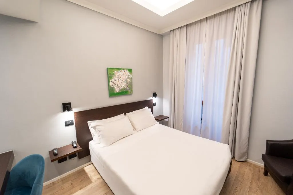 DOUBLE STANDARD Room, Oxford, Rome