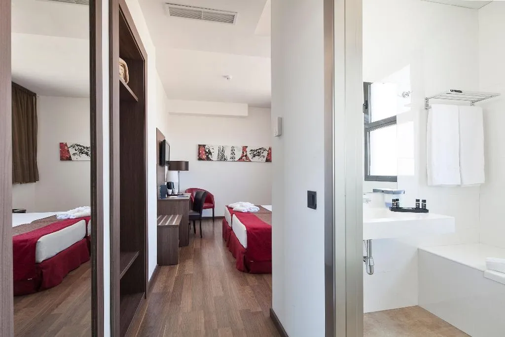 Room, Best 4 Barcelona, Barcelona