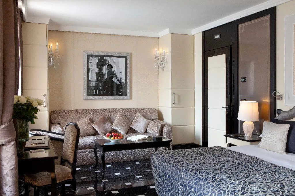 Room GRAND Room, Baglioni Hotel Regina, Rome