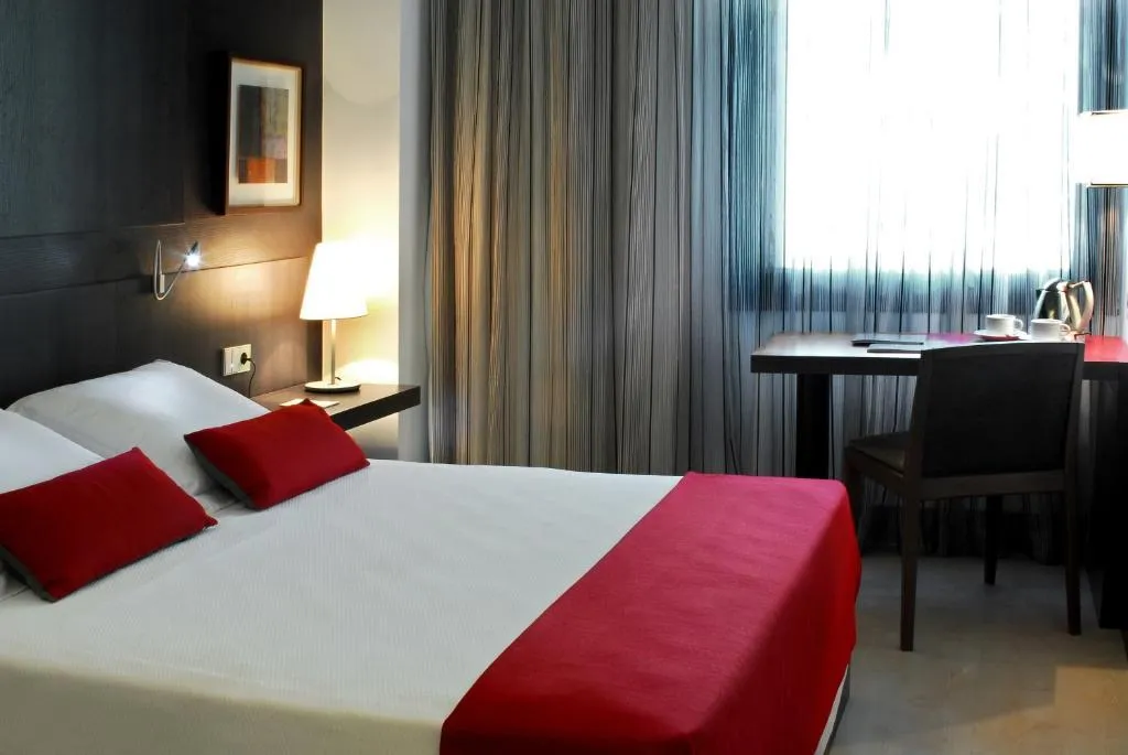 SINGLE STANDARD Room, Grupotel Gran Via 678, Barcelona