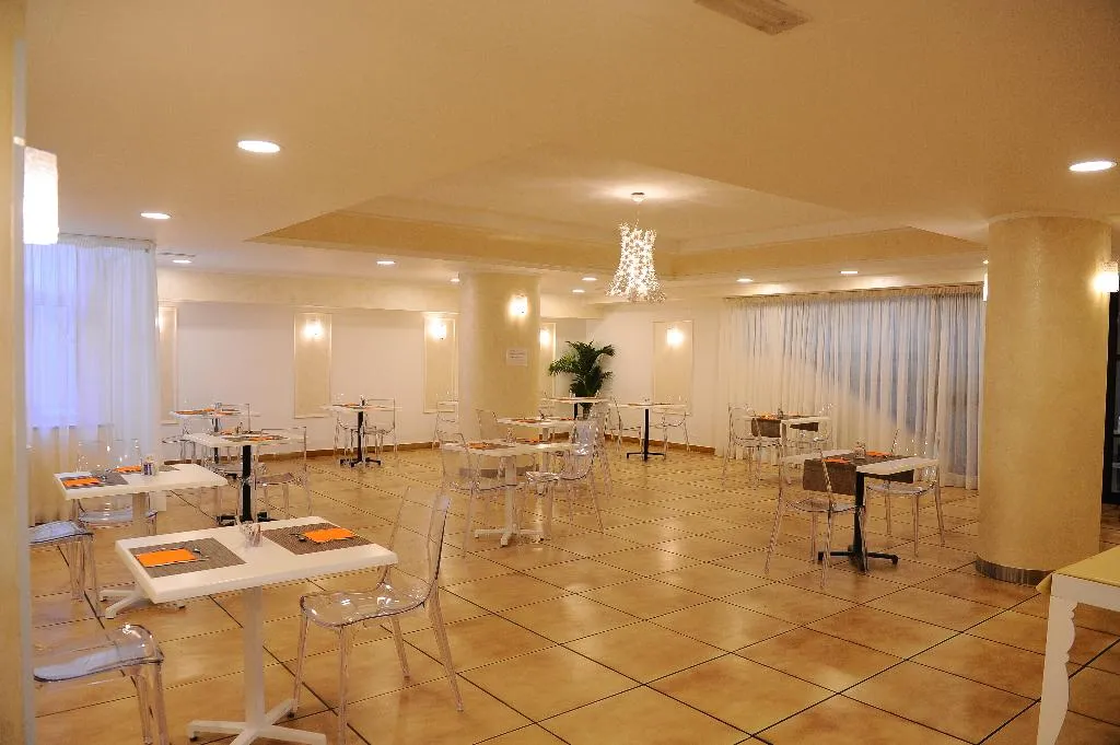 Restaurant, Casena Dei Colli Sure Hotel Collection by BW, Palermo