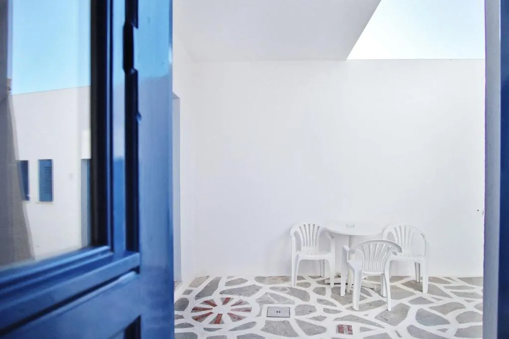 Room, Kritikakis Village Apartments, Santorini
