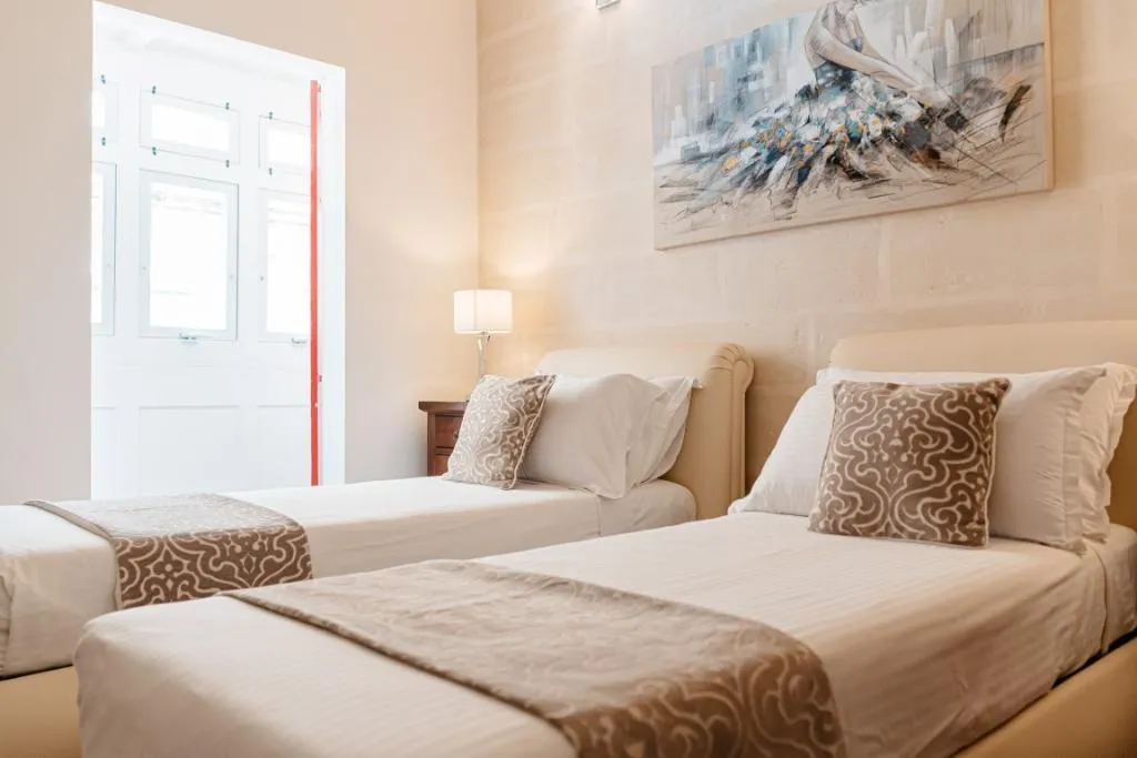 JUNIOR SUITE STANDARD Room, Palazzo Violetta, Malta