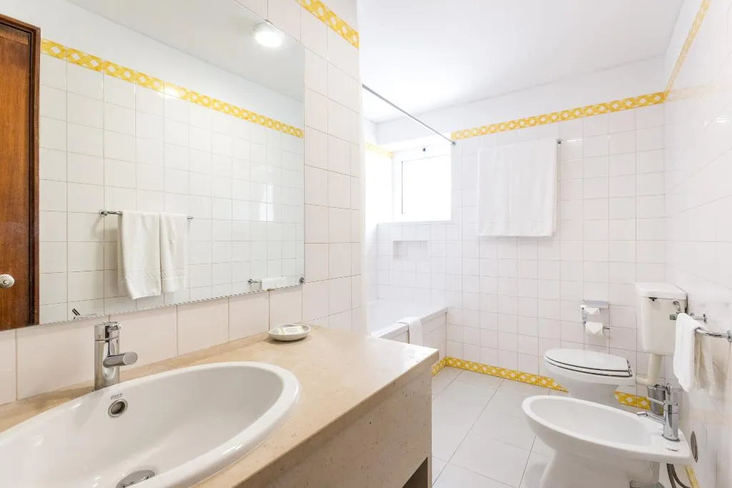 APARTMENT THREE BEDROOMS Room, Pinhal Da Marina, Algarve
