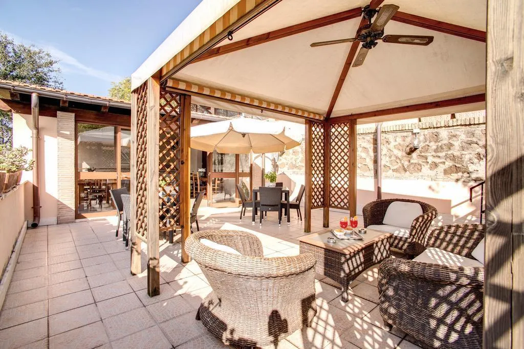 Terrace, Hotel Roma Tiburtina, Rome