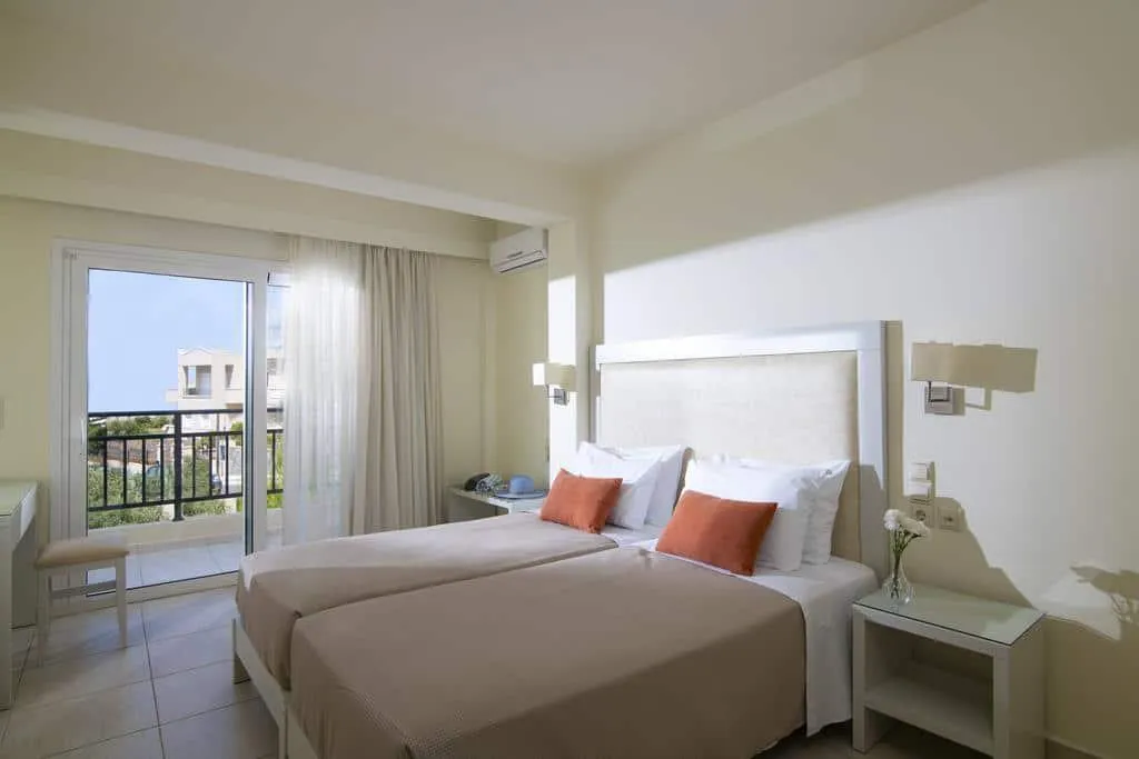 APARTMENT SUPERIOR ONE BEDROOM Room, Rainbow Apartments, Crete