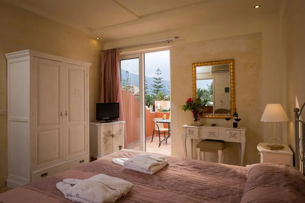 Double or Twin PARTIAL SEA VIEW Room, Orpheas Resort, Crete